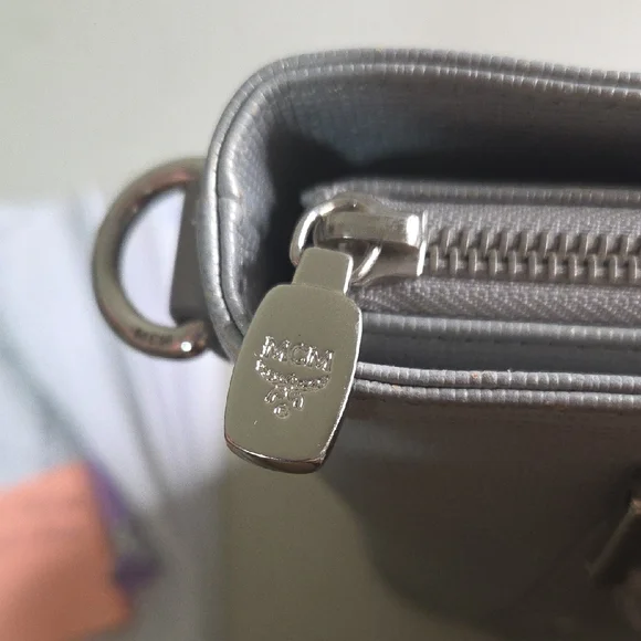 Mcm Grey Tote Bag - Picture 6 of 9